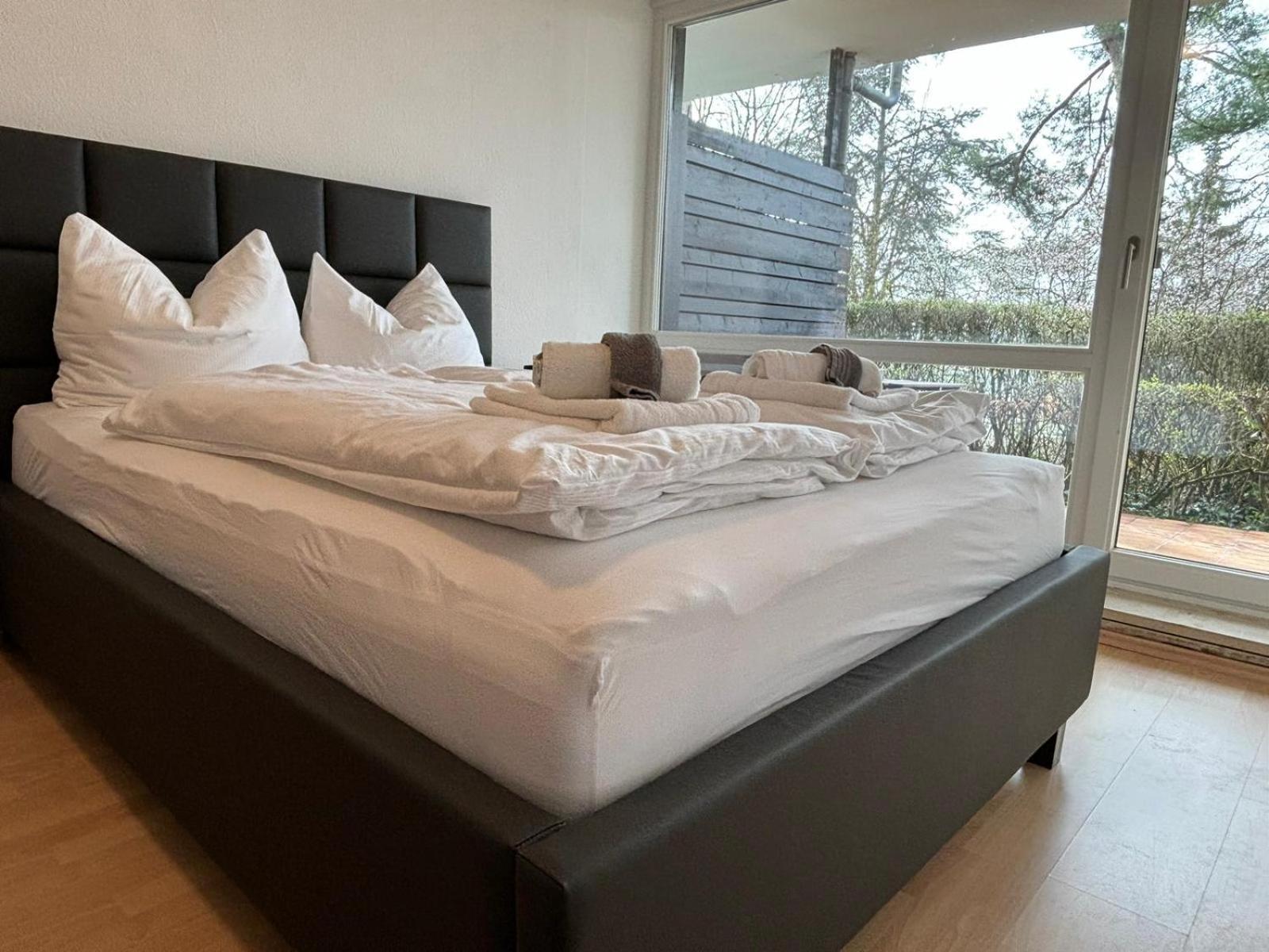 Stadtnahe Wohnung Mit Terrasse Höchberg Buitenkant foto