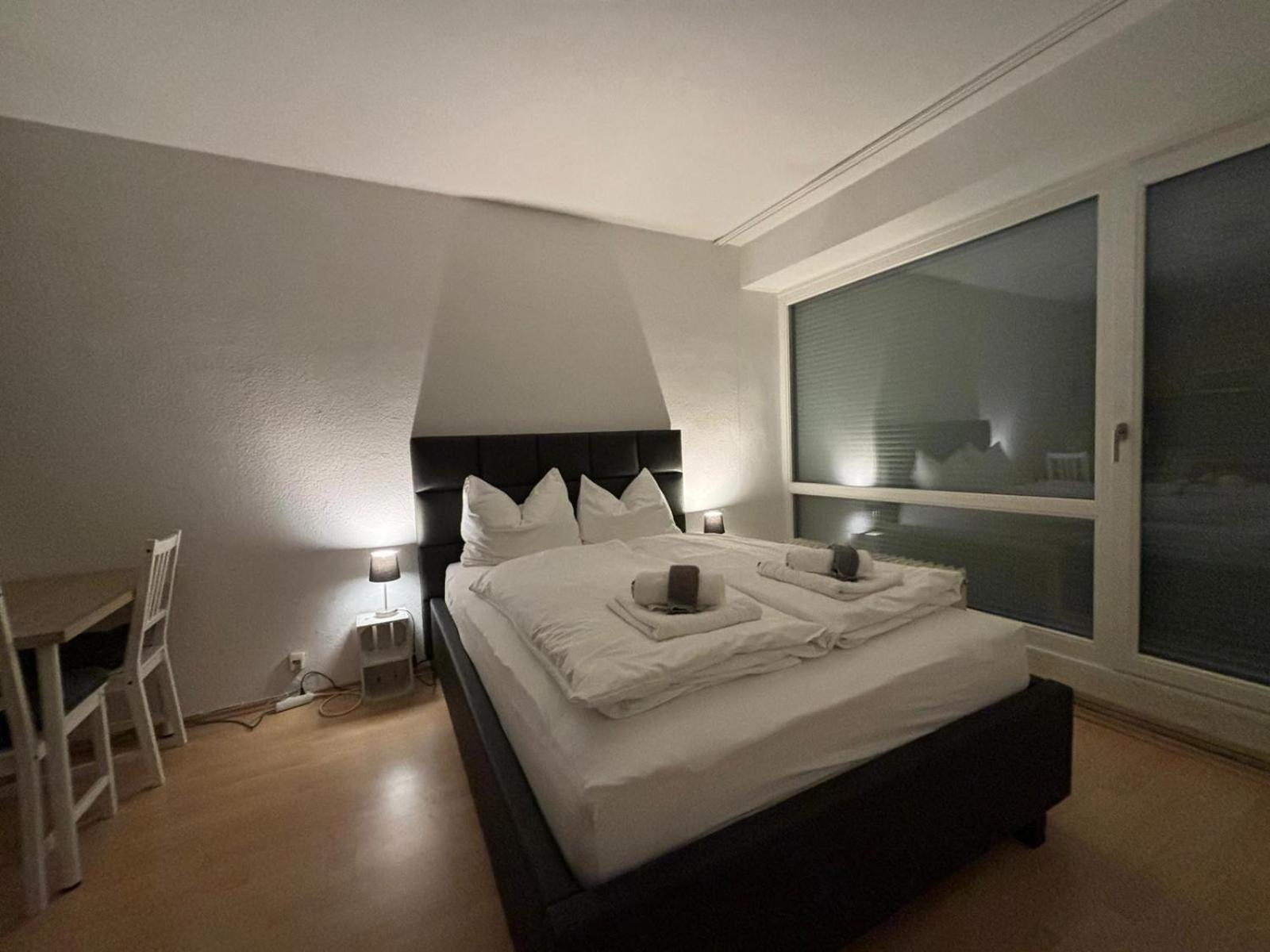 Stadtnahe Wohnung Mit Terrasse Höchberg Buitenkant foto